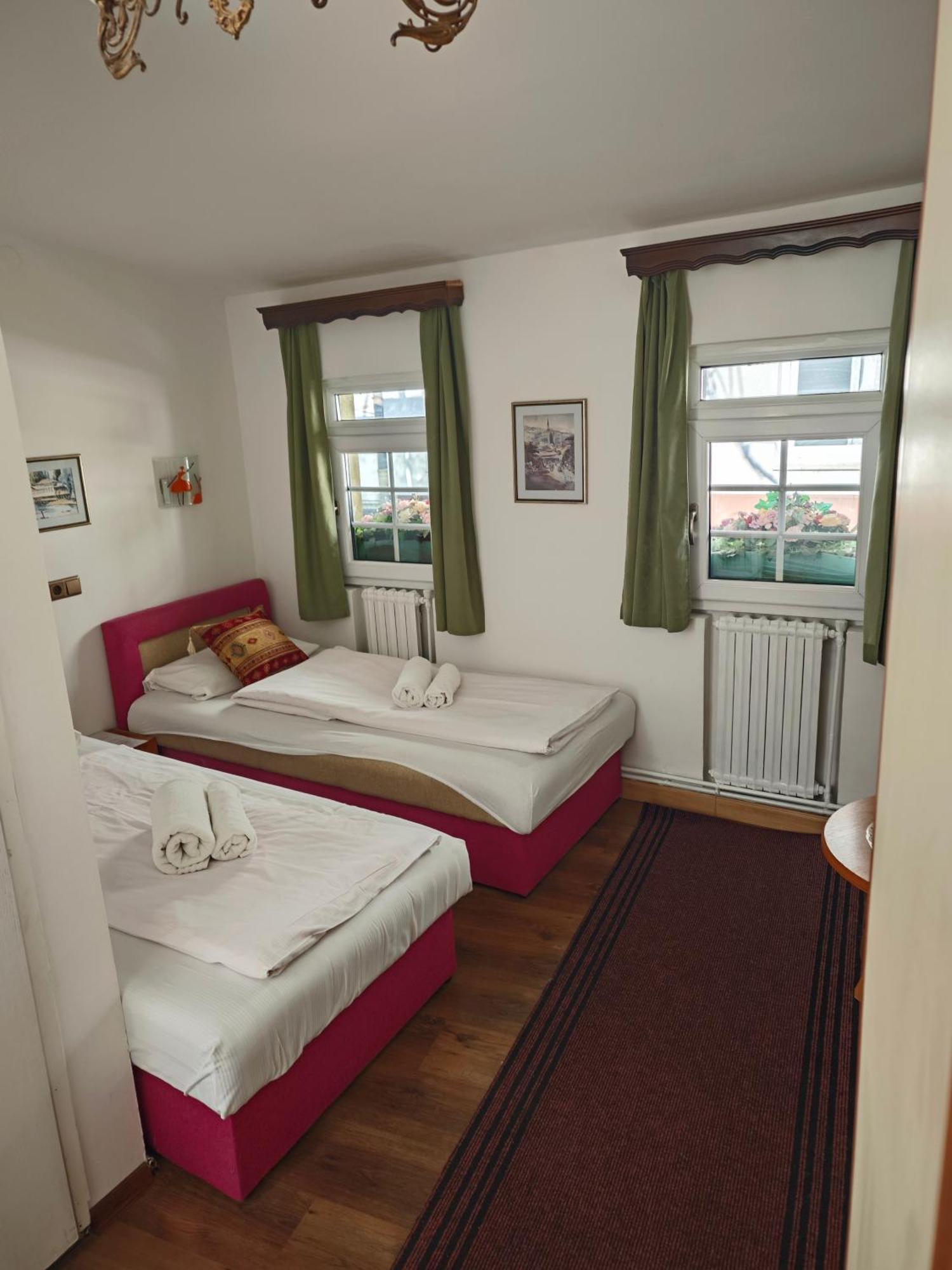 Guesthouse Yildiz Sarajevo Extérieur photo
