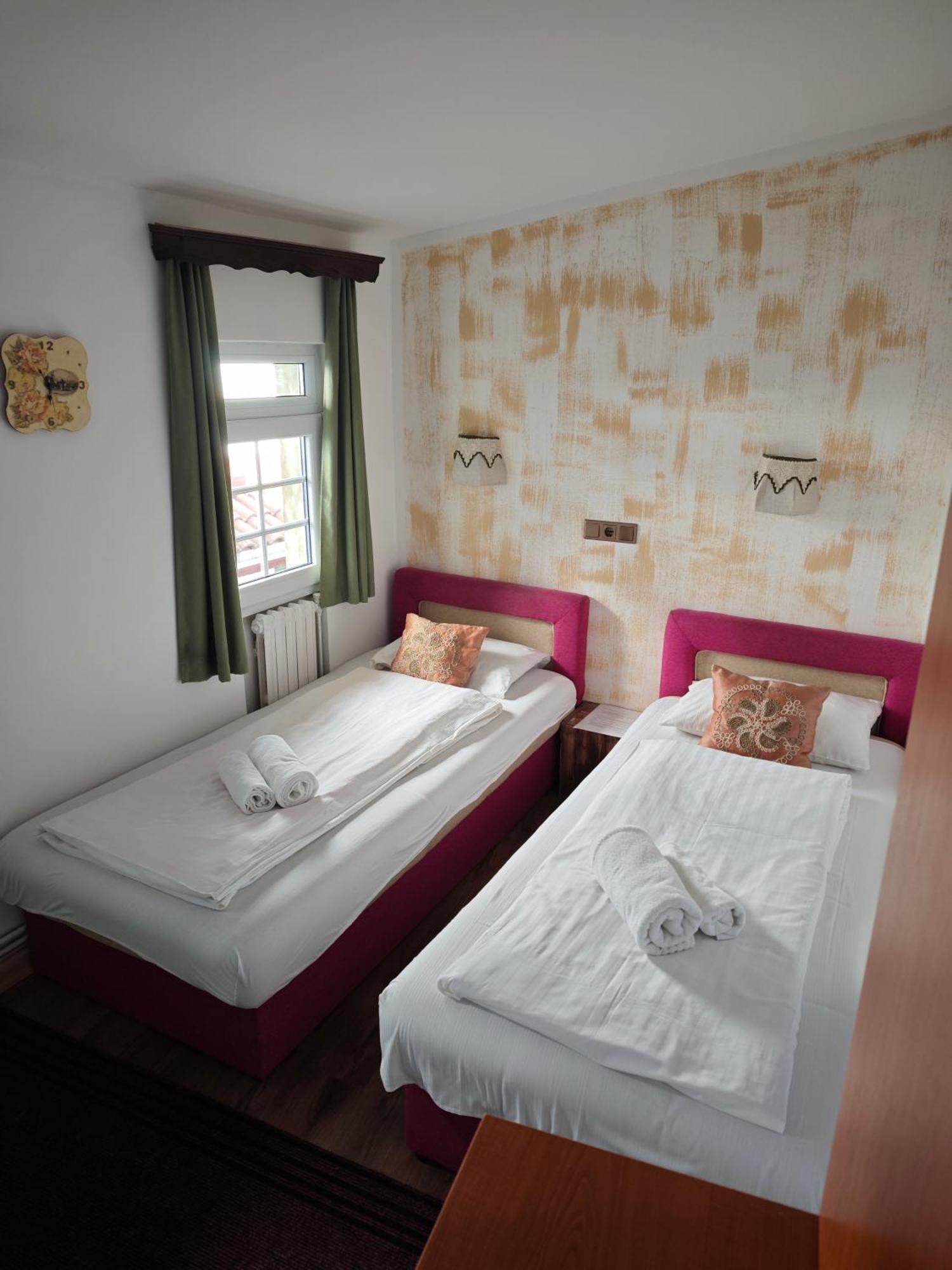 Guesthouse Yildiz Sarajevo Extérieur photo